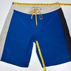 James Perse Men's Blue Yosemite Performance Athleisure Shorts 32